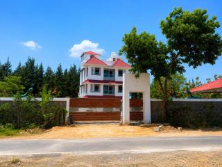 Gangaikonda Cholan Resort - 2
