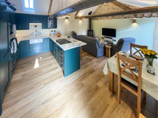 The Cow Shed, Ley Farm - 7