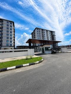 Golden Height- Hm home-Eight - 0