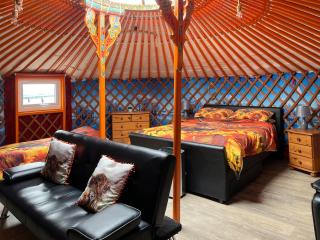 Orange Yurt - Uk48018 - 7