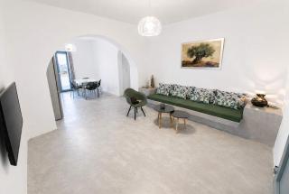 Villa Therme Athen - Sea View Jacuzzi Santorini Stay - 3