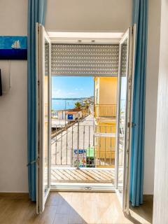 La Finestra Sul Mare - 1