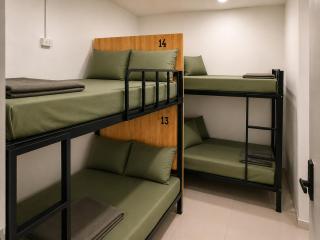 Smith & Appy Backpackers Hostel - 2