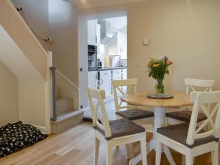 Lantern Cottage - 3
