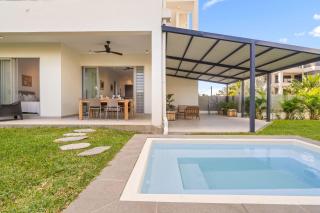 Koru Garden - Modern Apartment with Private Pool - 0