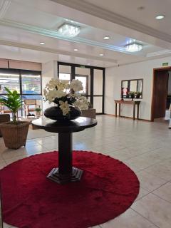 River Hotel - 6