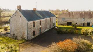 Maison des H, au bord de l'Etang - 5