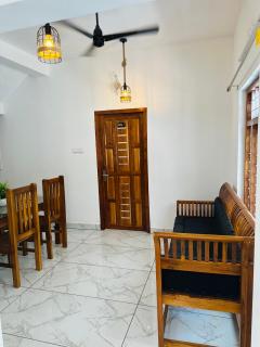 Golden Lotus Home - 4