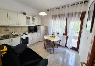 Apartment Luka - 8