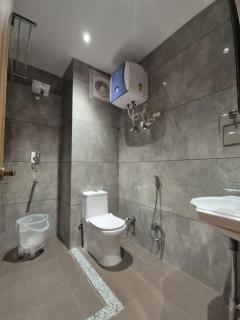 Hotel Satyaki Orchid - Katra - 1