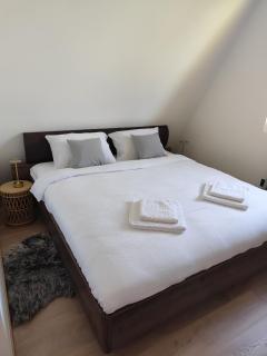 Green River House - 4