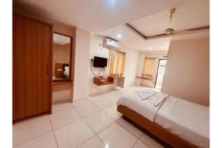 FabHotel Udupi - 2