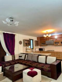 Luxury 2 BD APT Central Murree Near GPO Chowk - 0