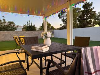 Modern 3BR Single Story Home with Spacious Yard - 2
