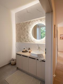Modern Home 2 - 2