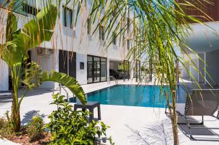 Modern 1BR with Balcony & Free Parking Livadia - 0