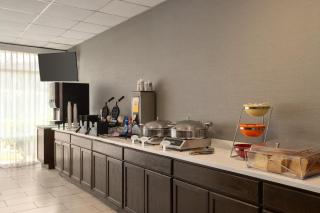 Ramada by Wyndham Cocoa - 3