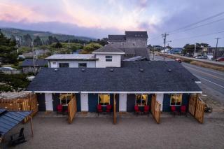 Cottages At Rockaway Beach Estate - 9