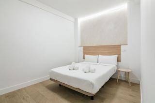 Madrid Ventas II, 6 bedrooms for 12 people - 3