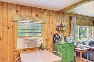 Long Lake Getaway w/ Dock & Hot Tub in Bigfork - 4