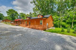 2 Cabins Near Lake Cumberland Boat Ramps! - 8
