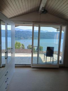 Zimmer mit Panoramablick auf den Zürichsee mit eigenes Bad und Terassenzugang - 2