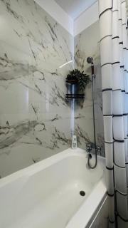 BYA Forest View Studio with Balcony - 6