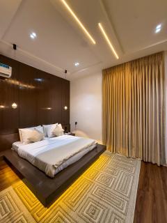 Royalnob Residence - 7