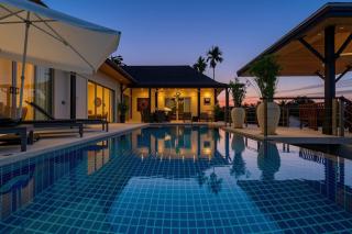 Ivory Pool Villa Dreamy Villa With Sparkling Pool - 0