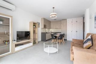 A410 Frontlilne Apartment - 5