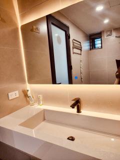Homestay near Noi Bai Airport 3 bedrooms - 2