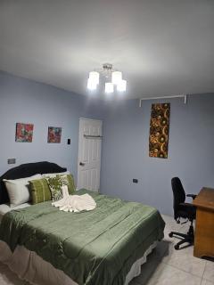 Lee's Cozy Retreat - 3