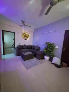2 BHK Comfort Cove BNB Flat - 0