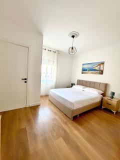 Private apartment with parking space - 7