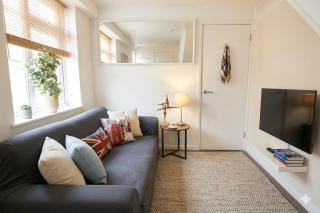 Cosy 3BR House, 2 Bath, Near Luton Centre - 0