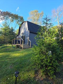 Cozy Bethel Barn - 9