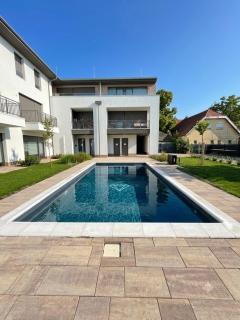 Anna Lakeside Apartman - 1