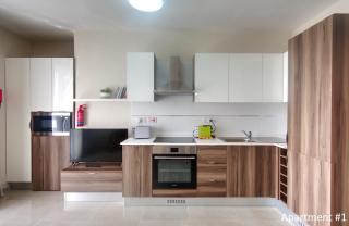 Marbella Holiday Apartments - Seafront - Wifi - 4