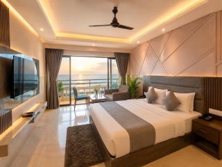 Wake Up To The Sound Of The Ocean Hotel Dreamland - Near Jagannath Temple - Beachfront Stay -All Rooms with Sea View & Private Balcony- Free Wi-Fi #Free Parking #Lift - Multi-Cuisine Restaurant - Spacious Luxury Rooms - One Of The Top-Rated Hotels In Puri - 0