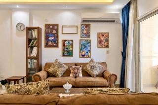 Elegant 3BR Escape Prime El Narges, New Cairo - 6