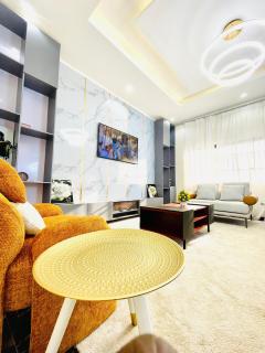 Westtzs Home I - 1