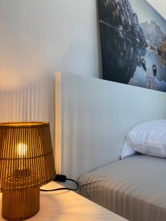 Comfortable Private Room in a Prime Location! HBF - 9