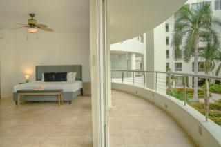 NITTA 105 Ocean & Pool Views - Spacious Condo - 2