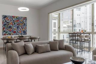 Charming 2 Bed Home in Clemenceau - 0