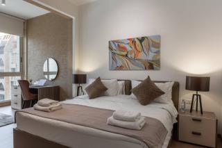 Charming 2 Bed Home in Clemenceau - 3