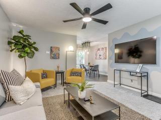 Norman Home with Game Room - 0