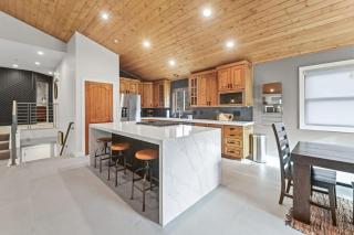 Spacious Park City Retreat with Private Hot Tub - 3