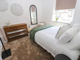 Brodie Cottage - 1