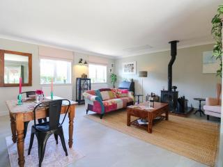 The Annexe Shotley Cottage - 6