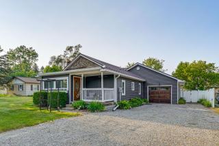 Near Pine Knob, Lakes & Trails! Ortonville Getaway - 5